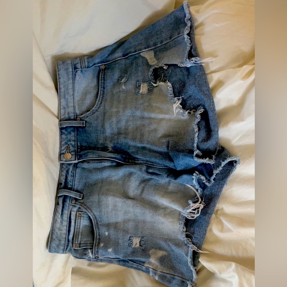 Blue denim ripped shorts